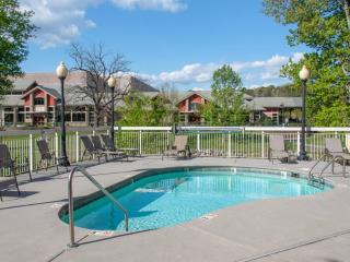 River Delight Bear Crossing 201 - 6