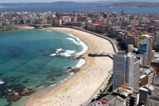 Primera línea de playa de Riazor - Corunha - 9