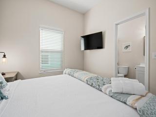 Red Tail Getaway - 5