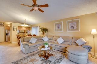 Home with Pool and Hilton Resort Beach Club Access! - Palm Beach Gardens - 6