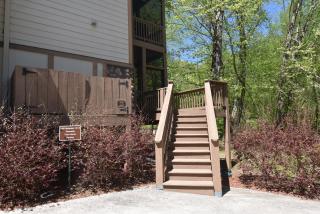 Riverside Trout Haven - Helen - 1
