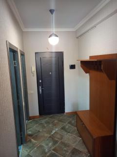 Comfortable and Spacious Apartment In City Center - Erevan - 5