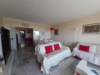 Le Renoir - Cannes - 6