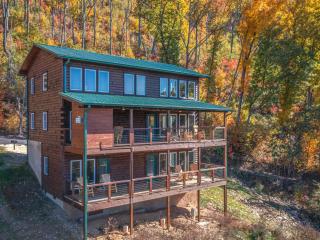 Overlooking Adventure - Gatlinburg - 6