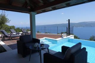 Villa Navis with two separate apartments and an infinity pool with sea view - Plomin - 9