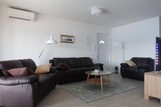 Villa Navis with two separate apartments and an infinity pool with sea view - 2