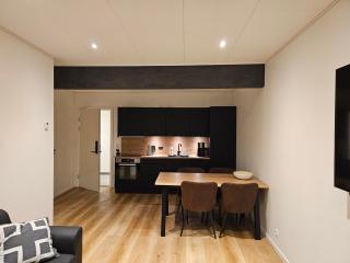 New flat with hot tub - No2 - Oyndarfjørður - 4