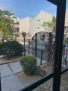 Siesta Key Escape Ground Floor Steps to Heated Pool and Free Trolley - Siesta Key - 9