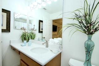 483-Stunning 6 bed home with private pool overlooking quiet conservation area - Davenport - 8