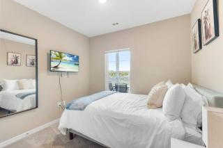 Elegant 3BR/2BA Condo Near Beaches & Attractions - Melbourne - 3