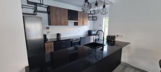 Large Villa - Private Pool - 6 Bedrooms - Albufeira - 1