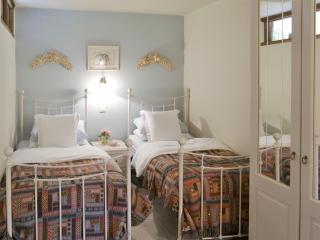 Riverside Cottage - Costessey - 1