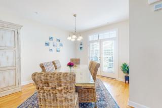 Broad Marsh 115C - 6