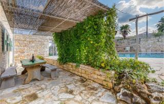 Gorgeous Apartment In Zminj With Wifi - Žminj - 8