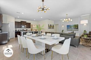 6 Bedrooms- 5,5 Bathrooms Solterra 7623 Ol - Davenport - 6