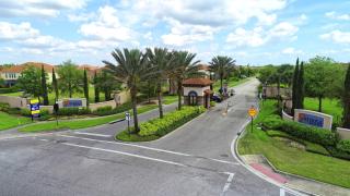 6 Bedrooms- 5,5 Bathrooms Solterra 7623 Ol - Davenport - 3