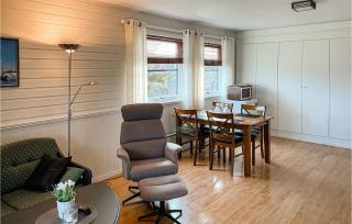 Lovely Apartment In Offersøy With Sauna - 9