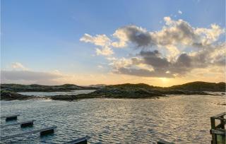 Beautiful Home In Offersøy With Sauna - Offersøy - 2