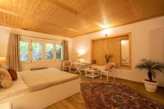 StayVista at Waterside Estate - Srinagar - 3