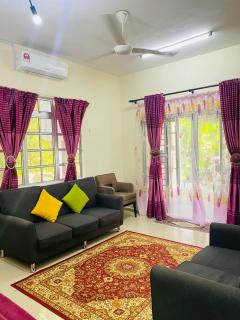 Homestay Zalida D Musleem - Kampong Alor Gajah - 4