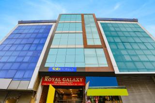 FabHotel Royal Galaxy I - Nr Yashobhoomi Convention Centre - Neu-Delhi - 0