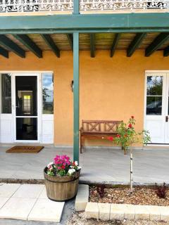 Entire Bowral Acreage - Bowral - 2