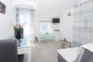Apartments Bandić - 30 meters to the beach - Trogir - 9
