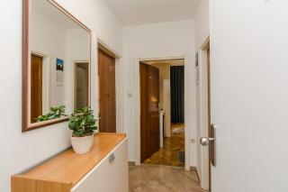 Neva room with private bathroom - 5