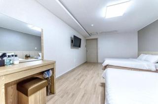 SH Jungmoon City Stay - Seogwipo - 1