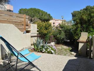 Studio Cabine Mezzanine 4 Pers avec Piscine et Parking - Proche Plage et Centre à Saint Pierre La Mer - FR-1-229D-239 - Saint Pierre La Mer - 0