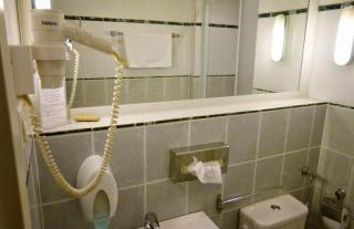 Hotel Unicornis - Eger - 9