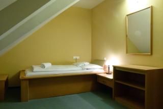Hotel Unicornis - Eger - 6