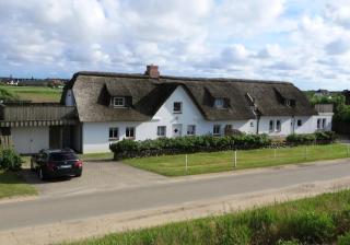 Fischerhaus am Strand Appartement Gartenwohnung - Brösum - 8