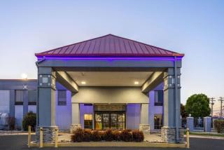 Baymont by Wyndham LaVergne - La Vergne - 8