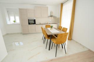 Apartment Rose - Novalja - 1
