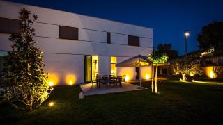 A modern villa in Zmijavci with a gym, tennis and basketball court - Zmijavci - 6