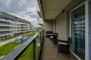 Apartment with 2 Bedrooms & Parking Wrocław by Noclegi Renters - Breslávia - 8