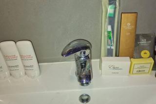 1 Bedroom Studio - Eltham - 4