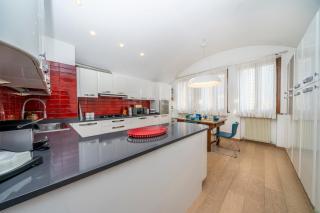 GuestHost - Attico del Gusto - Terrace & Private Parking - 5