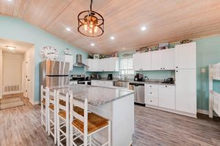 A- Rocks Resort - Port Aransas - 5