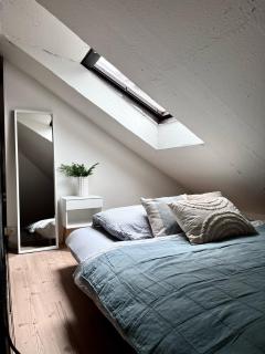 Loft apartment close to metro Palmovka - Prague - 0