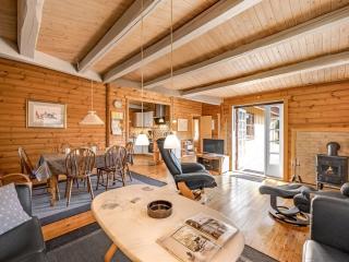 Holiday Home Yaris - 800m to the inlet by Interhome - 4