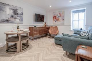 The Cwtch - 2 Bedroom Apartment - Tenby - Tenby - 9