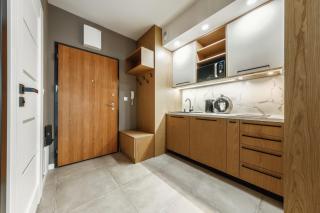 Apartament na Woli, nowe osiedle Jana Kazimierza 32, szybkie WI-FI, Parking - 1
