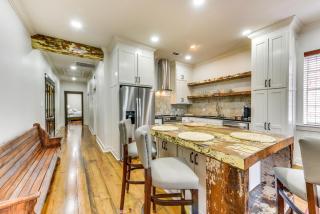 Charming Louisiana Getaway with Furnished Balcony! - New Roads - 4