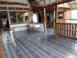 Mentawai Bagus Local Homestay - Tua Pejat - 9