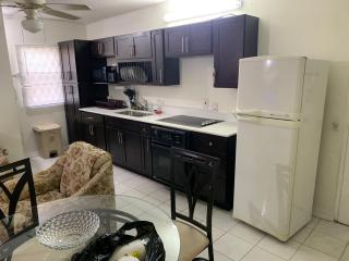 Finest Accommodation Apt # 424 Marley Manor Block 4 6 Marley Rd Kgn 6 - 5