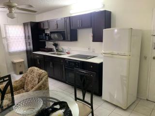 Finest Accommodation Apt # 424 Marley Manor Block 4 6 Marley Rd Kgn 6 - 4
