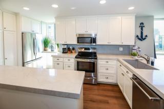 F14 - Tower 10 Oceanview Cottage - 9