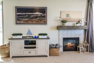 F14 - Tower 10 Oceanview Cottage - Oceanside - 1